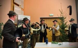 34. Landesjägertag in Hermsdorf Hornblasen