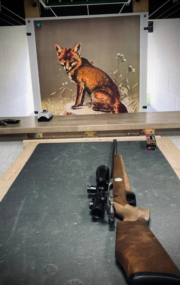 Gewehr bei der 27. Ostdeutsche Meisterschaft